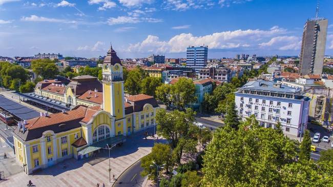 SOFIA - BURGAS TRANSFERS image }}